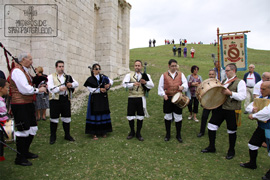 Grupo 'Doces Lembranzas' del Centro Gallego de Barakaldo (Vizcaya)
